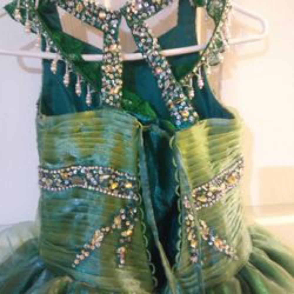 Pageant dress